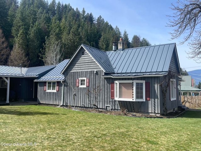 7042 Oak St., Bonners Ferry, ID 83805