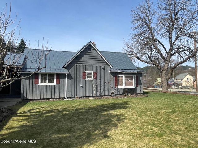 7042 Oak St., Bonners Ferry, ID 83805