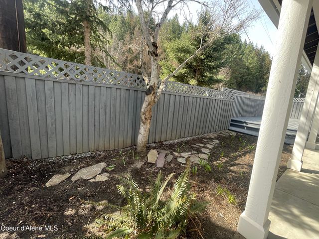 7042 Oak St., Bonners Ferry, ID 83805