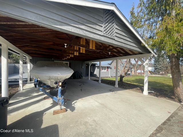 7042 Oak St., Bonners Ferry, ID 83805