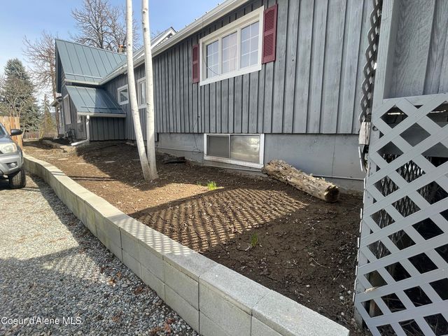 7042 Oak St., Bonners Ferry, ID 83805