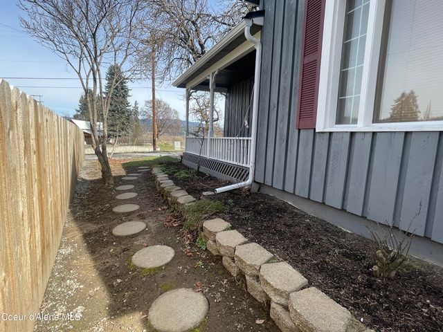 7042 Oak St., Bonners Ferry, ID 83805