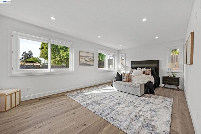 186 Mt Wilson Way, Clayton, CA 94517