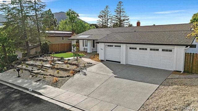 186 Mt Wilson Way, Clayton, CA 94517