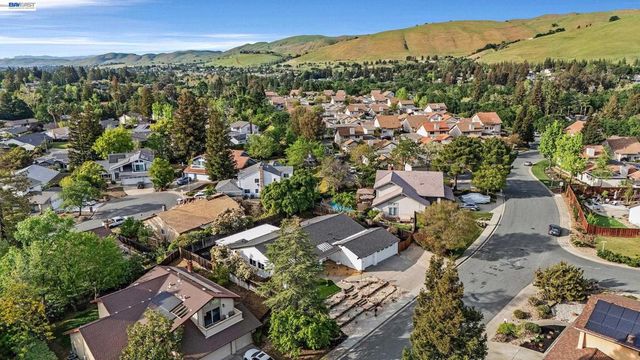 186 Mt Wilson Way, Clayton, CA 94517