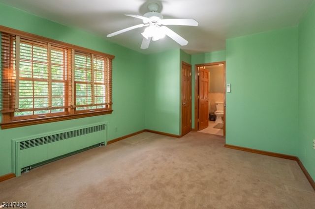 5 Pardun Ave, Milltown Boro, NJ 08850