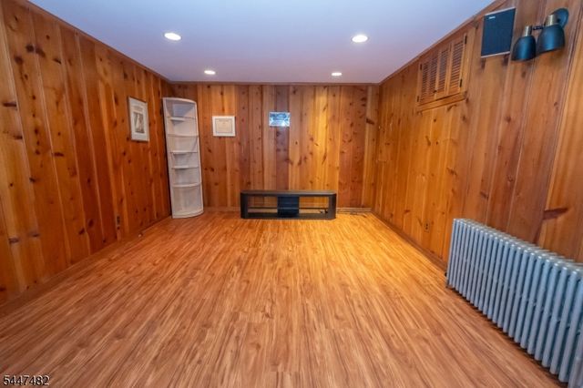 5 Pardun Ave, Milltown Boro, NJ 08850