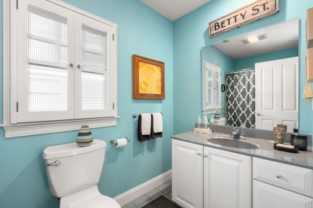 75 Seaverns Ave, Boston, MA 02130