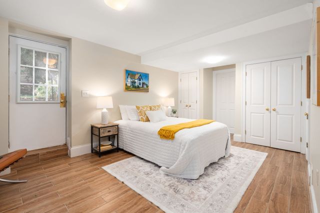 75 Seaverns Ave, Boston, MA 02130