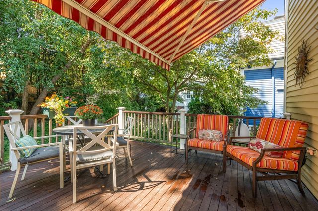 75 Seaverns Ave, Boston, MA 02130
