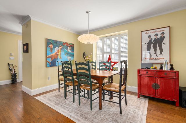 75 Seaverns Ave, Boston, MA 02130