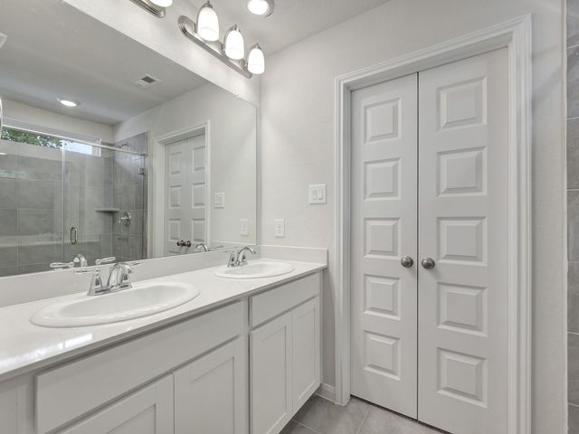 18738 Timber Glen Drive, Conroe, TX 77316