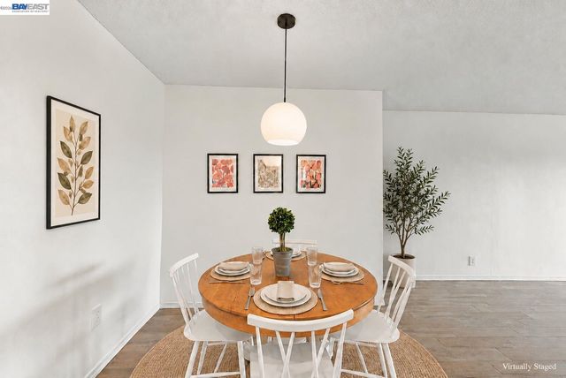 2 Panoramic Way 105, Berkeley, CA 94704