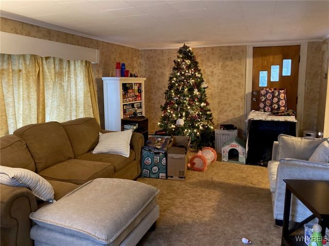 5831 Shawnee Road, Cambria, NY 14132