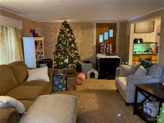 5831 Shawnee Road, Cambria, NY 14132