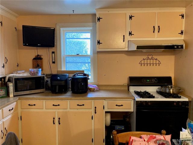 5831 Shawnee Road, Cambria, NY 14132