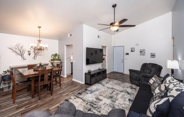 4448 Garbo Way, Antelope, CA 95843