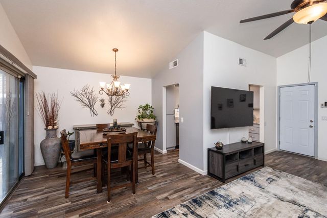 4448 Garbo Way, Antelope, CA 95843