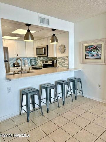 2000 New River Inlet Road 2309, North Topsail Beach, NC 28460