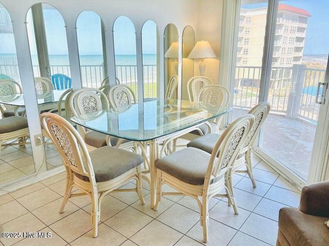 2000 New River Inlet Road 2309, North Topsail Beach, NC 28460