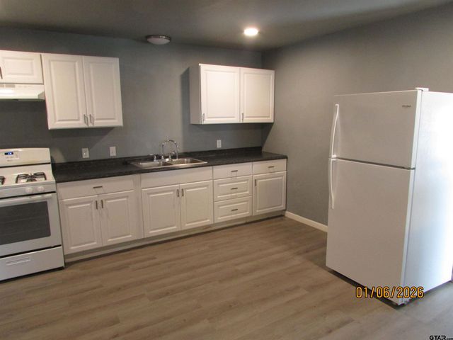 11395 LOOP 60, Larue, TX 75770