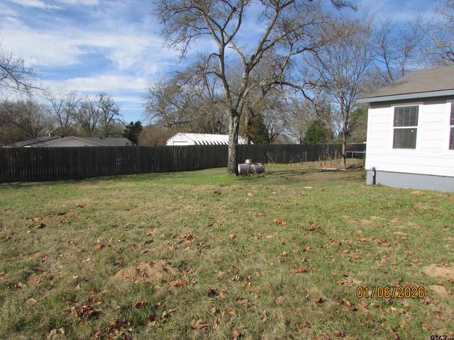 11395 LOOP 60, Larue, TX 75770