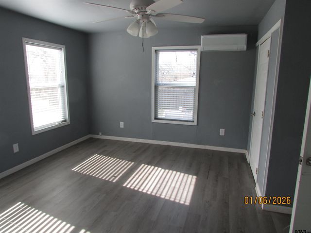 11395 LOOP 60, Larue, TX 75770