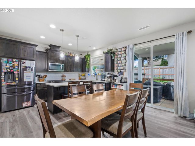 8610 Ne 70TH Cir, Vancouver, WA 98662