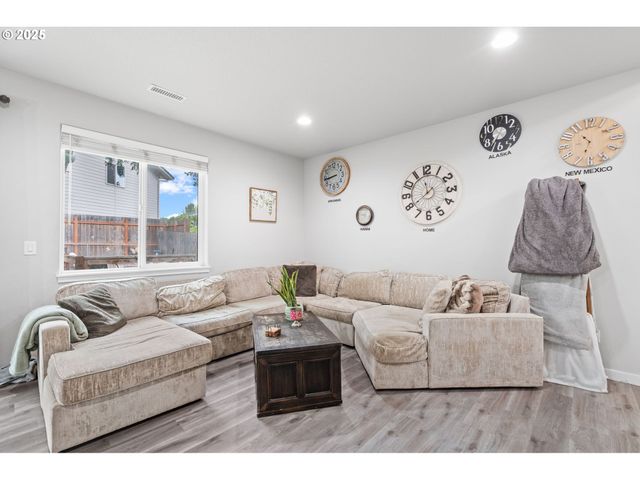 8610 Ne 70TH Cir, Vancouver, WA 98662