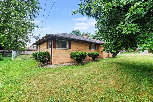 5205 Faircrest Lane, Saginaw, MI 48638