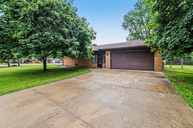 5205 Faircrest Lane, Saginaw, MI 48638