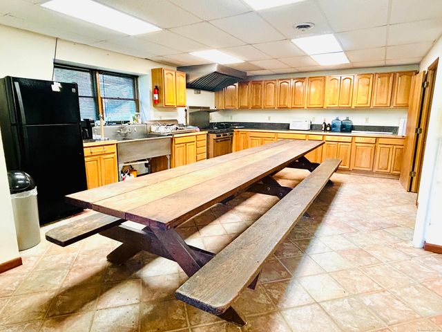 25 Nobletown Road, Hillsdale, NY 12529