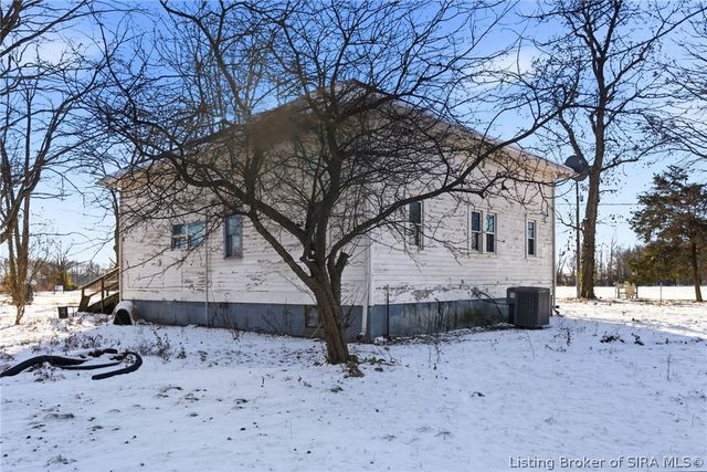 7945 S Saluda Paynesville Road, Hanover, IN 47243