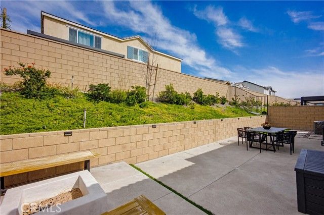 16746 Mistletoe, Fontana, CA 92336