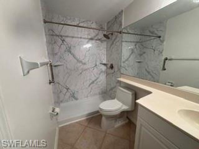 3281 Crossings CT 101, Bonita Springs, FL 34134
