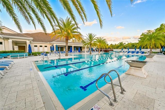 3281 Crossings CT 101, Bonita Springs, FL 34134