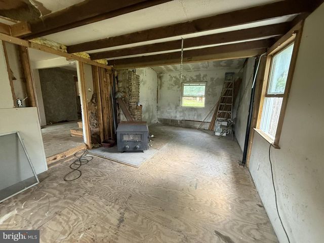 155 SILVER LAKE RD, Bridgeton, NJ 08302