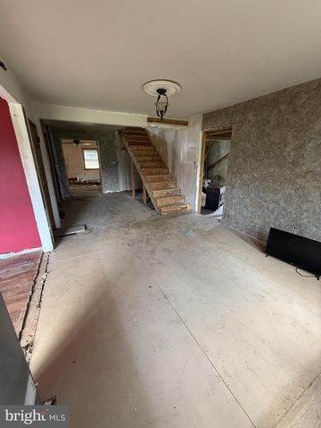 155 SILVER LAKE RD, Bridgeton, NJ 08302
