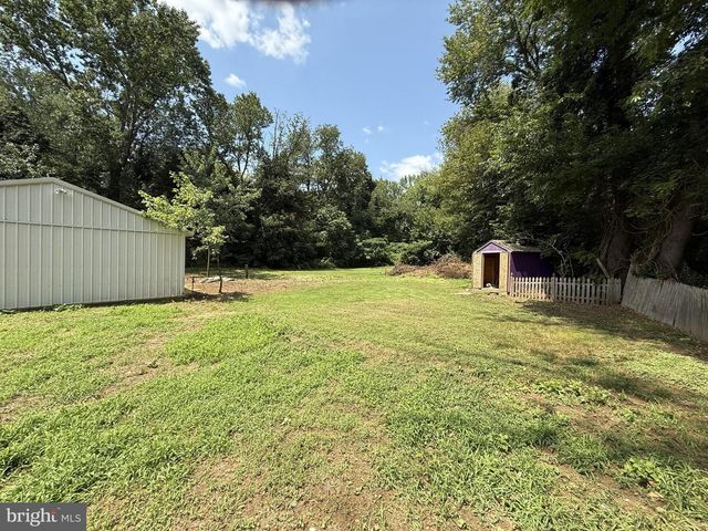 155 SILVER LAKE RD, Bridgeton, NJ 08302
