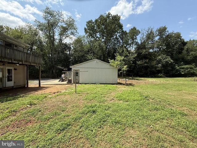 155 SILVER LAKE RD, Bridgeton, NJ 08302