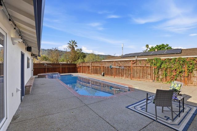 7611 Westwood Drive, Gilroy, CA 95020