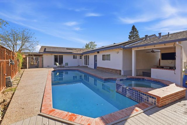 7611 Westwood Drive, Gilroy, CA 95020