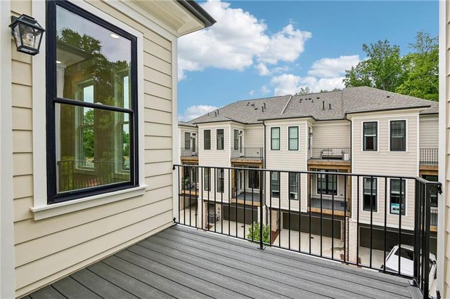210 Midnight Oak Run 3, Alpharetta, GA 30009