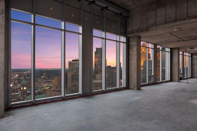 255 Hennepin Avenue 3601, Minneapolis, MN 55401