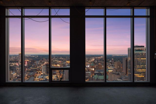 255 Hennepin Avenue 3601, Minneapolis, MN 55401