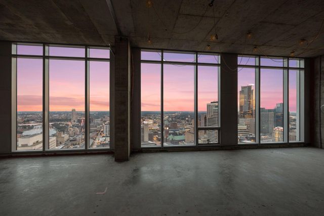 255 Hennepin Avenue 3601, Minneapolis, MN 55401