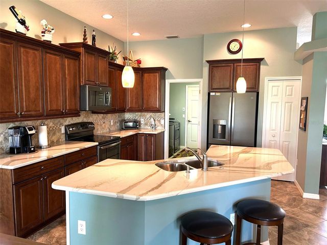 11721 SCENIC HILLS BOULEVARD, Hudson, FL 34667