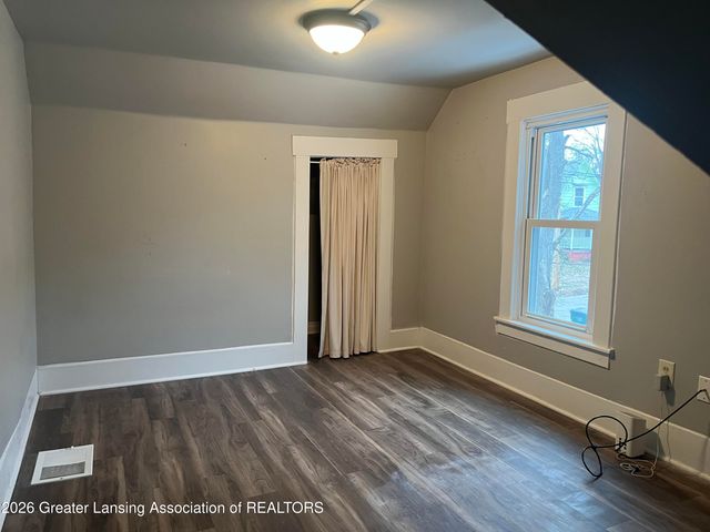 1601 Bailey Street, Lansing, MI 48910