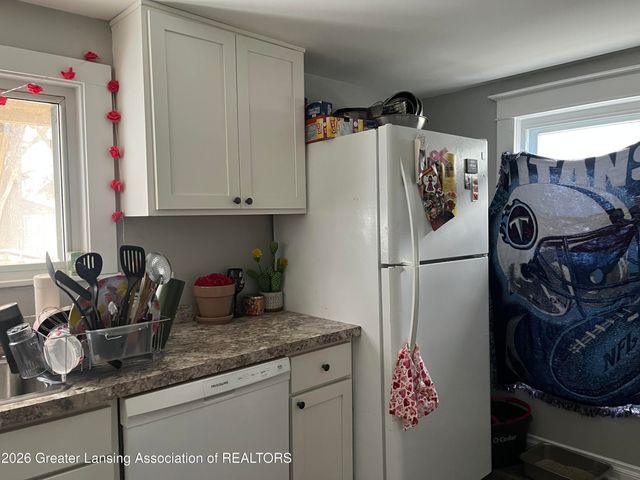 1601 Bailey Street, Lansing, MI 48910