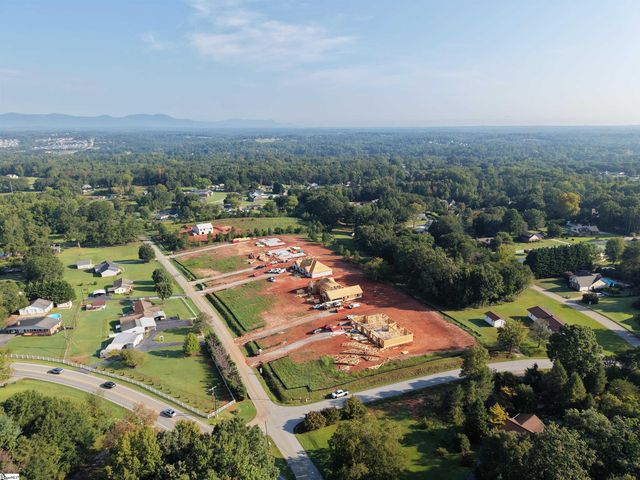 1178 S Mcelhaney Road, Greer, SC 29651